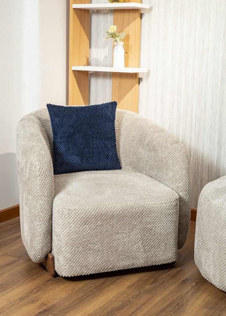 Curved Chaise Sofa, Armchair & Pouf Set in Textured Fabric - صورة 4