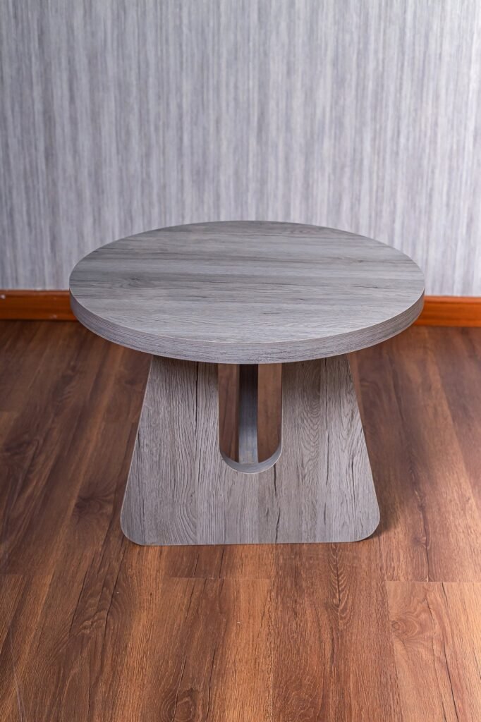 Grey Round Café Table with Cut-Out Cross Base - صورة 4